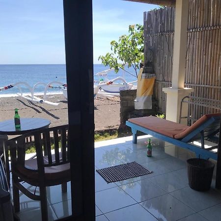 Tambun Sari Beach Homestay Amed Exteriör bild